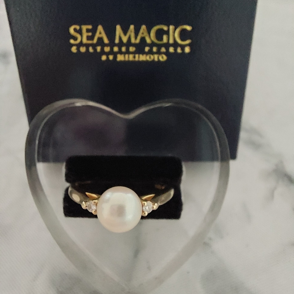 MIKIMOTO Sea Magic Cultured Pearl Ring 14kt With Diamonds